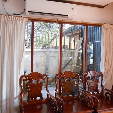 Ban Nongdouang Chanthasom Guesthouse מראה חיצוני תמונה