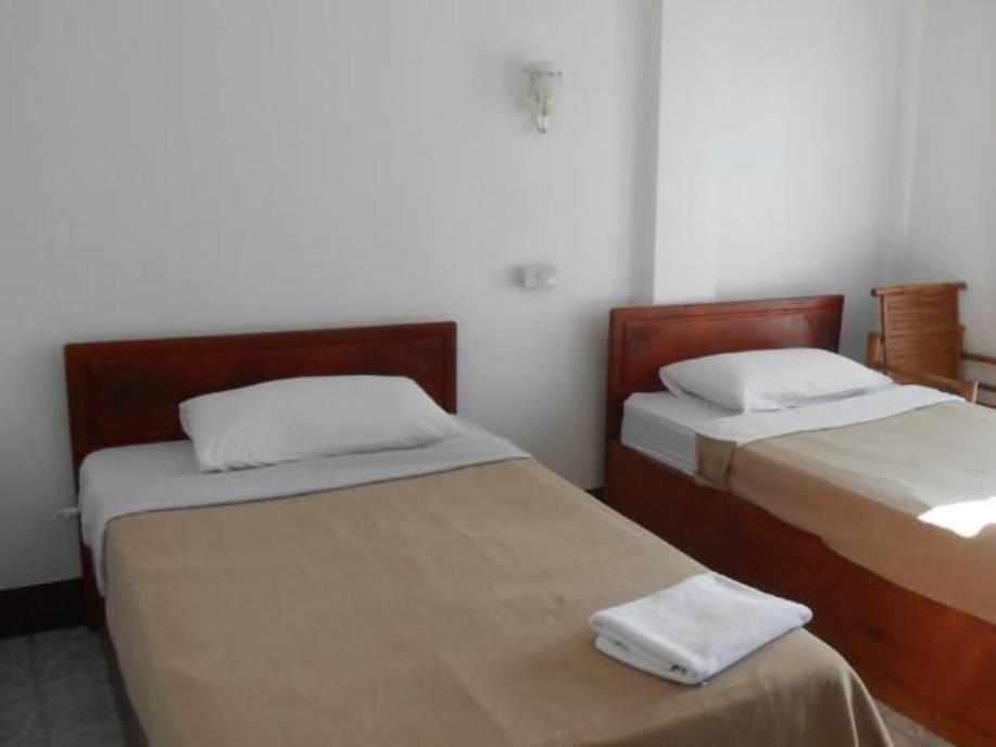 Ban Nongdouang Chanthasom Guesthouse מראה חיצוני תמונה