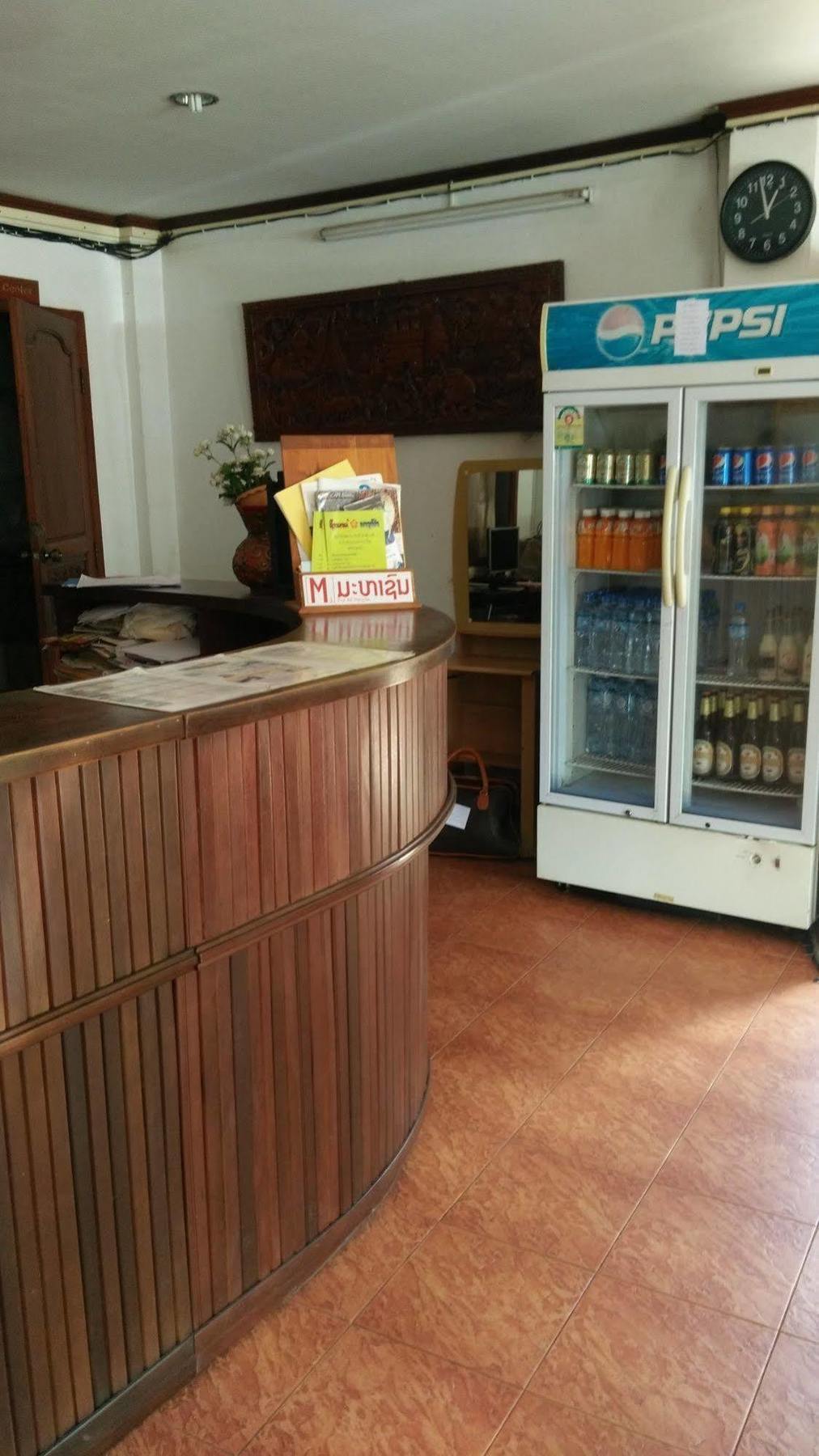 Ban Nongdouang Chanthasom Guesthouse מראה חיצוני תמונה